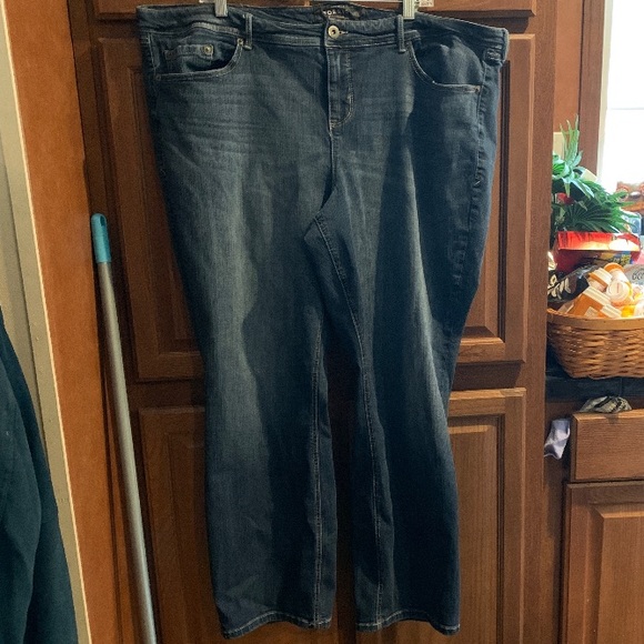 torrid Denim - Torrid Barely Boot Cut Plus Size Jeans Size 26
